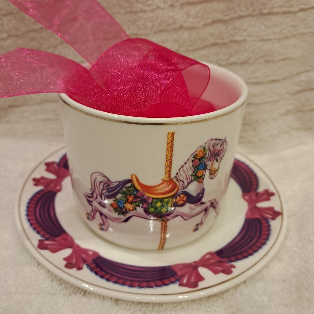Ceramic Carousel Horse Cup & Saucer - Picture 4 of 11